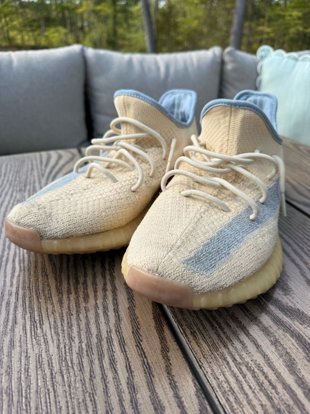 Men’s Adidas Yeezy Boost 350 V2 Linen Sneakers - Picture 4 of 7